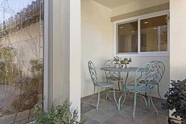 Detail Gallery Image 6 of 34 For 155 Sabinas Ct, Solana Beach,  CA 92075 - 2 Beds | 2 Baths