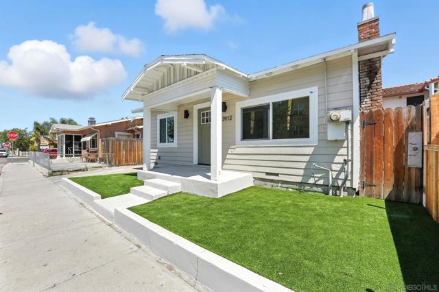 3912 Polk Ave, San Diego CA: https://media.crmls.org/mediaz/419f92a6-8fe3-4ec9-b38e-d6800f149bea.jpg