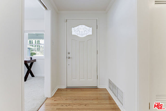 608 Solway Street photo 2