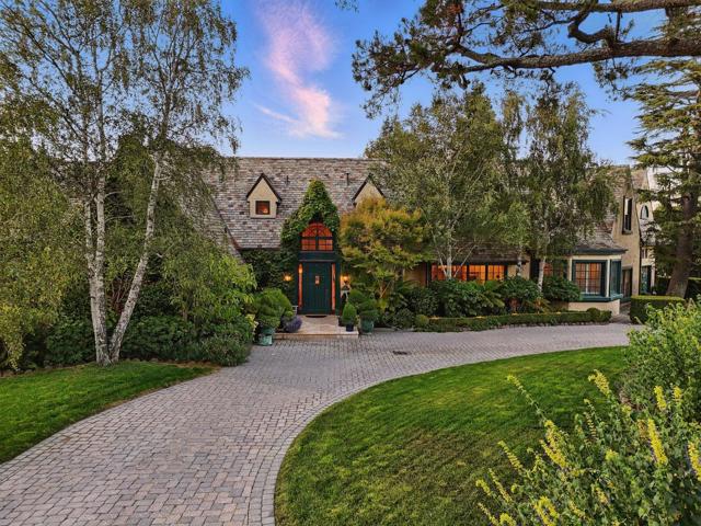 1600 Marlborough Road, Hillsborough CA: https://media.crmls.org/mediaz/41a2624b-6809-4b1d-98a8-7e720d4eb0b5.jpg