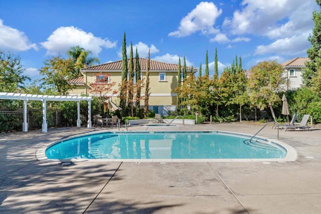 4714 Sandyford Court, Dublin CA: https://media.crmls.org/mediaz/41a3362a-dcbb-4af6-a98c-0aa80b9d2ffe.jpg