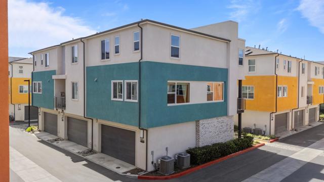 Detail Gallery Image 4 of 72 For 1856 Focus Dr, Chula Vista,  CA 91915 - 4 Beds | 3/1 Baths