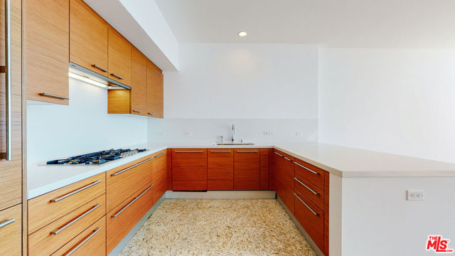 900 W Olympic Boulevard, Los Angeles CA: https://media.crmls.org/mediaz/41a410c9-bc32-4a60-814e-73a907f7c6fe.jpg