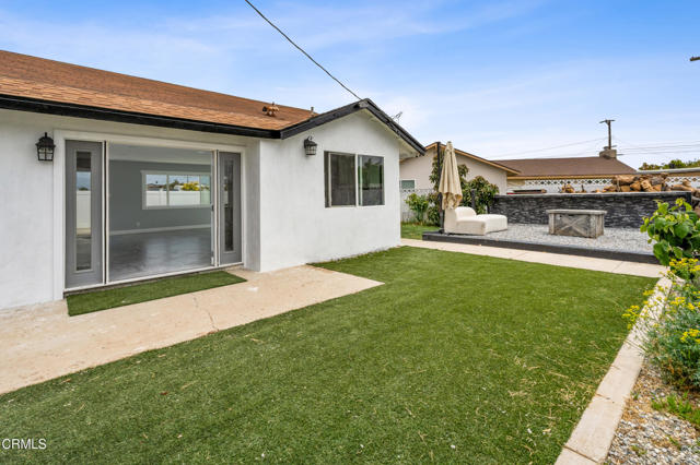 1712 N 7th Place, Port Hueneme CA: https://media.crmls.org/mediaz/41a44dd7-164c-410d-baaf-6b8d8e6b69f8.jpg