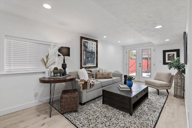 902 Blazingwood Drive, Sunnyvale CA: https://media.crmls.org/mediaz/41a46949-d6d6-4e09-99b6-fab97d5a8d38.jpg
