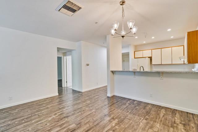 951 S 12th Street, San Jose CA: https://media.crmls.org/mediaz/41a4954f-a0dc-452b-862c-431fb20b2a65.jpg