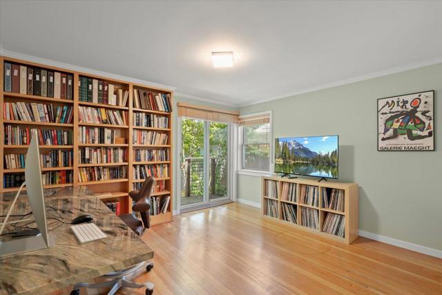 734 Oregon Avenue, San Mateo CA: https://media.crmls.org/mediaz/41a5336d-d00e-4ccb-8a1f-f4fc444208b8.jpg