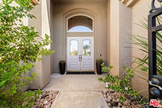 8 Dickens Court, Rancho Mirage, CA 92270