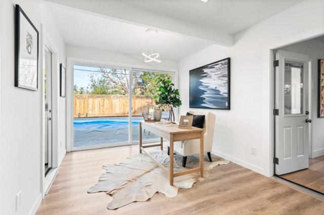 3151 Ramona Street, Palo Alto CA: https://media.crmls.org/mediaz/41a625e9-f3d4-4658-ba26-929a68d102fb.jpg