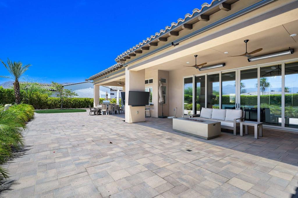 MLS #219136134DA image #9