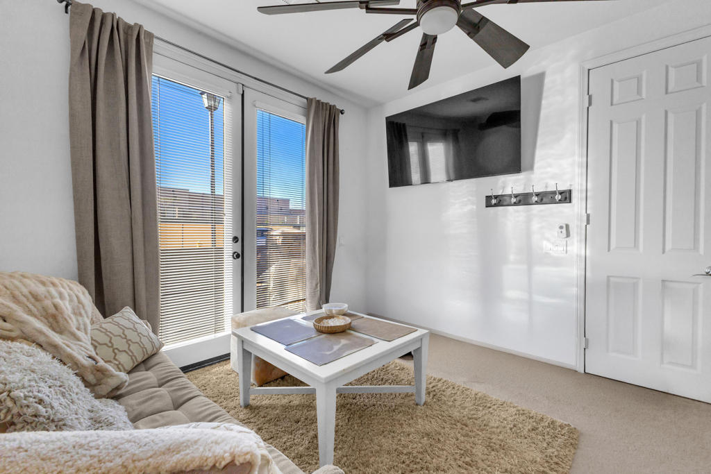 MLS #219138507DA image #4