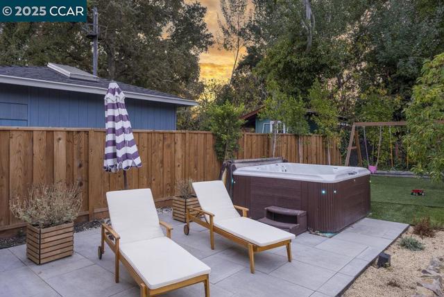 1806 Newell Ave, Walnut Creek CA: https://media.crmls.org/mediaz/41a75b78-0f4f-4b77-bb1d-07e47338211f.jpg