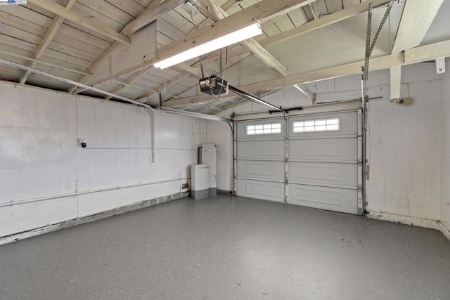 36523 Cherry St, Newark CA: https://media.crmls.org/mediaz/41a7b463-0580-49d7-b52a-29e581a45b56.jpg