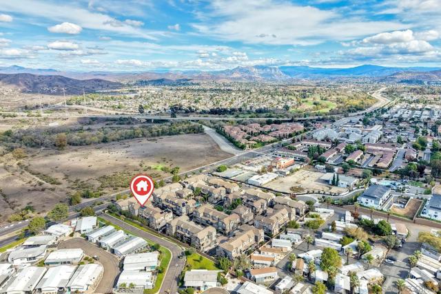 1801 Clare Ln, San Diego CA: https://media.crmls.org/mediaz/41a7bb78-d8d0-4b48-a2ef-ee2e06a3a133.jpg