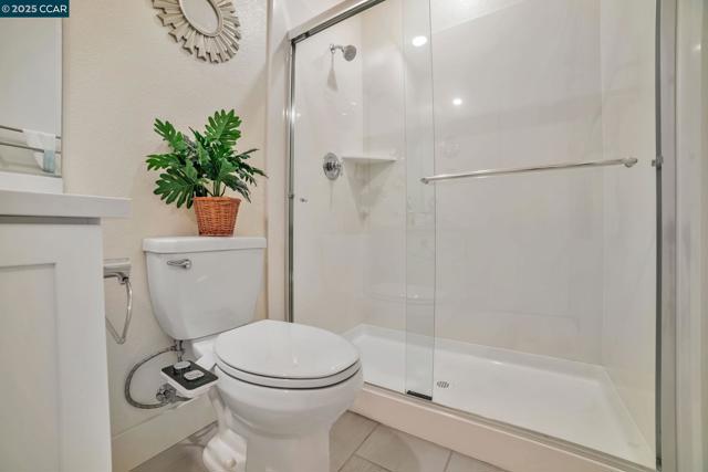 33103 Via Vicenza, San Ramon CA: https://media.crmls.org/mediaz/41aa7d7e-c6a8-4aa9-9764-7da74d33ec11.jpg