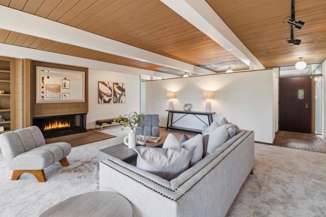 35 French Creek Place, San Mateo CA: https://media.crmls.org/mediaz/41abf9f7-7220-4c0d-8e0d-41d6eb2899cc.jpg