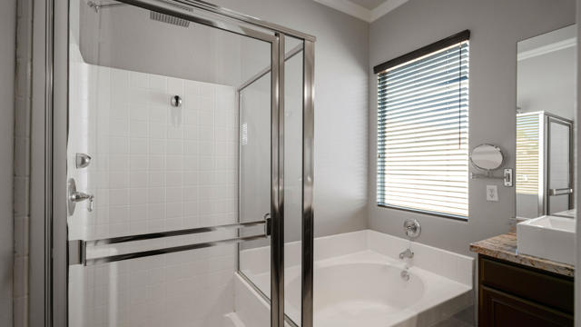 79925 Corte Calero, La Quinta CA: https://media.crmls.org/mediaz/41ac54f7-8808-4f34-ae84-e256bb740103.jpg