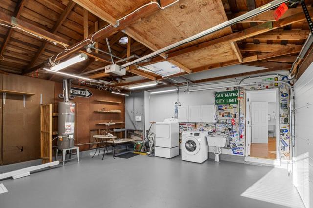 3257 Llano Street, San Mateo CA: https://media.crmls.org/mediaz/41ac5620-d22b-4b52-afa7-f930279ea003.jpg