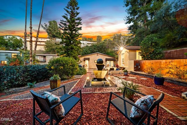 Detail Gallery Image 15 of 36 For 1038 Oban Dr, Los Angeles,  CA 90065 - 3 Beds | 3 Baths