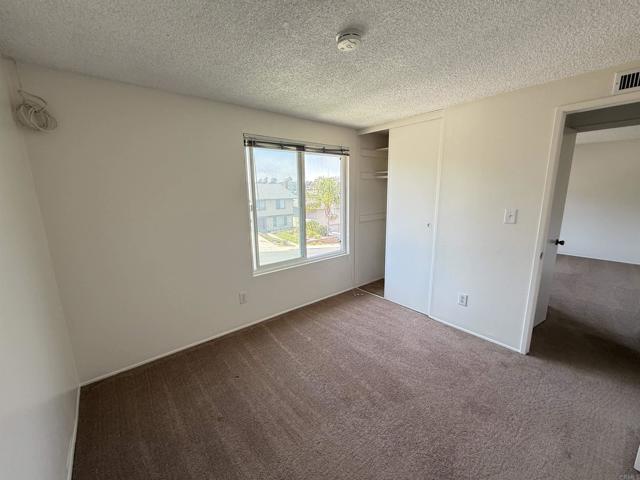 Detail Gallery Image 16 of 37 For 3570 Tony Dr, San Diego,  CA 92122 - 4 Beds | 2/1 Baths