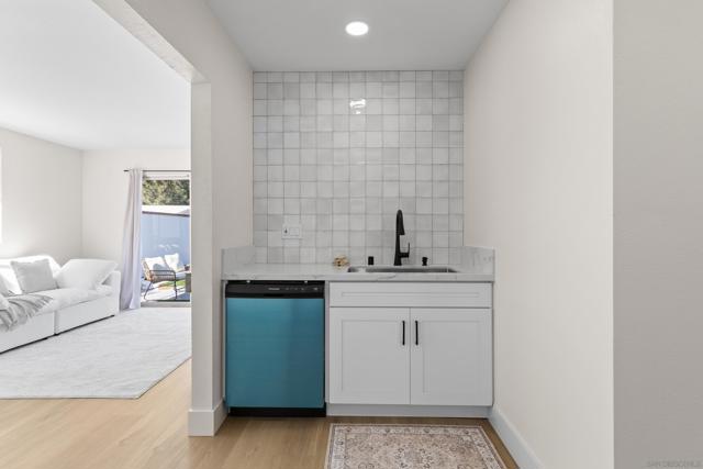 1267 Sonoma Ct, Chula Vista CA: https://media.crmls.org/mediaz/41adc1a1-feb7-439c-9e4f-27549c4dfc8d.jpg