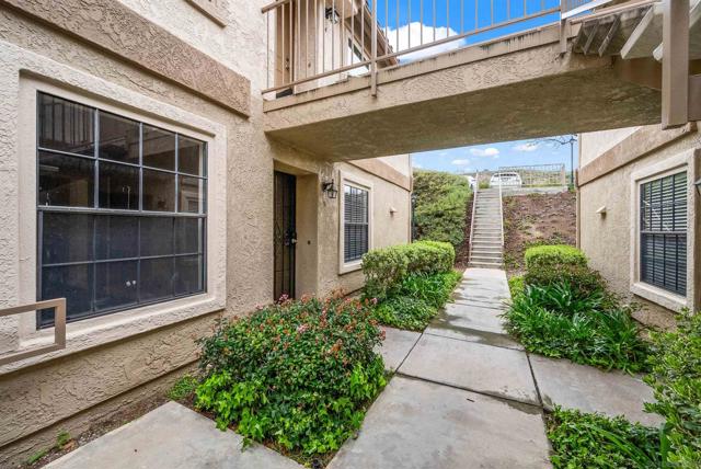 Image 3 of 25 For 10301 Azuaga St  3