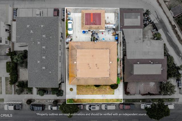 4834 4836 Terrace Avenue, Oxnard CA: https://media.crmls.org/mediaz/41af2732-8232-48ab-9665-3a35dbe87c9d.jpg