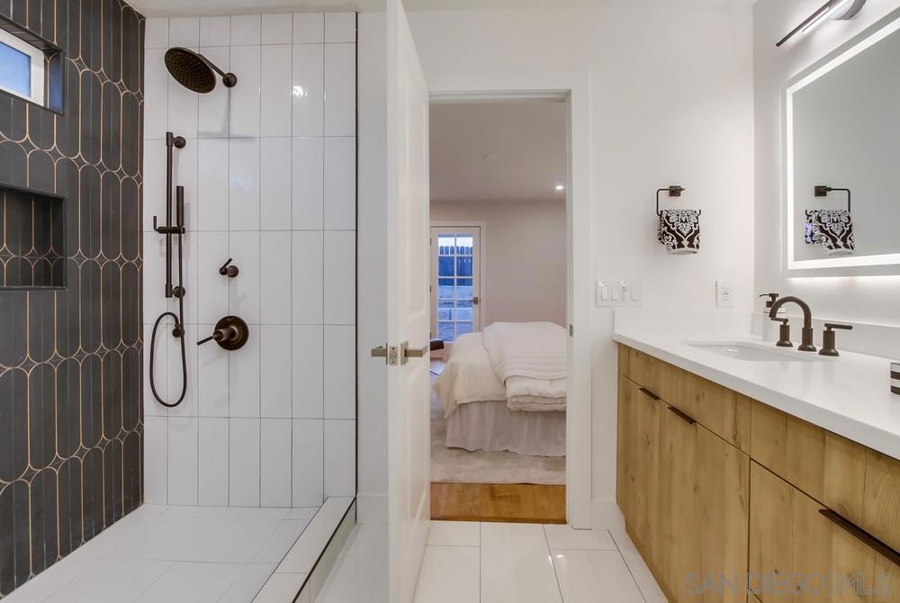 MLS #250036225SD img 30