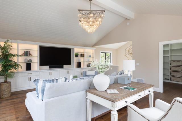 39 Hollins Drive, Santa Cruz CA: https://media.crmls.org/mediaz/41afcd52-3d8f-4904-8040-5b092ff4fae7.jpg