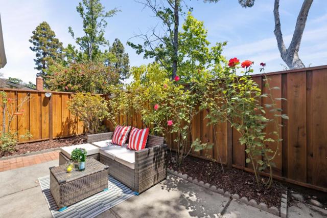 10892 Northfield Square, Cupertino CA: https://media.crmls.org/mediaz/41aff4bf-2fb5-4d3b-80fe-9b5313948a64.jpg