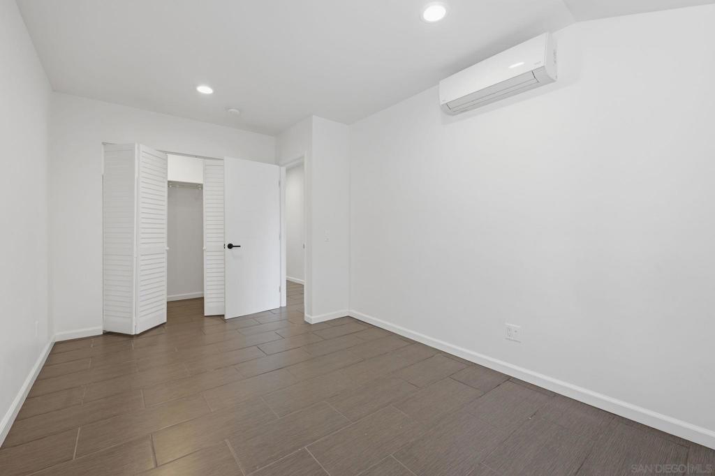 6463 Estrella Ave - photo 17