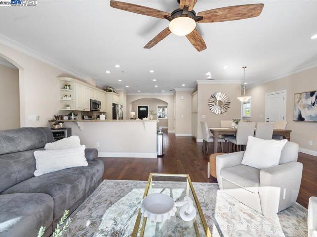 741 N N St, Livermore CA: https://media.crmls.org/mediaz/41b07aa0-0afa-4ad6-8e53-42c0f2f3270e.jpg