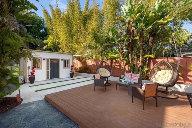 460 Chinquapin Ave., Carlsbad CA: https://media.crmls.org/mediaz/41b0a82d-89d4-4f53-b654-0b9bf7668344.jpg