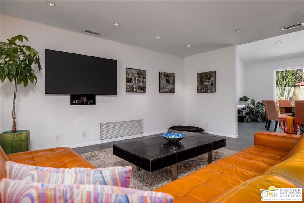 MLS #25573353PS img 14