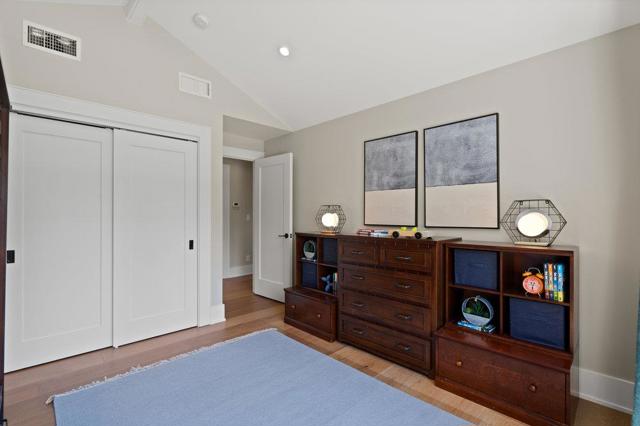 Image 42 of 92 For 1180 Lemon Avenue