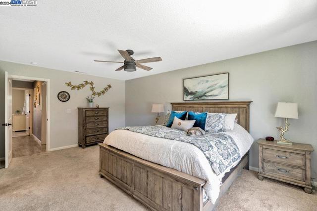 Image 18 of 44 For 8540 Bates Ct