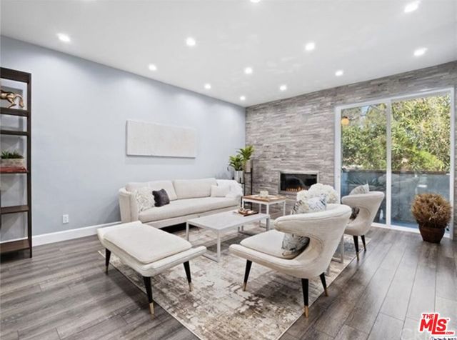 4711 Colfax Avenue, 10 photo 6