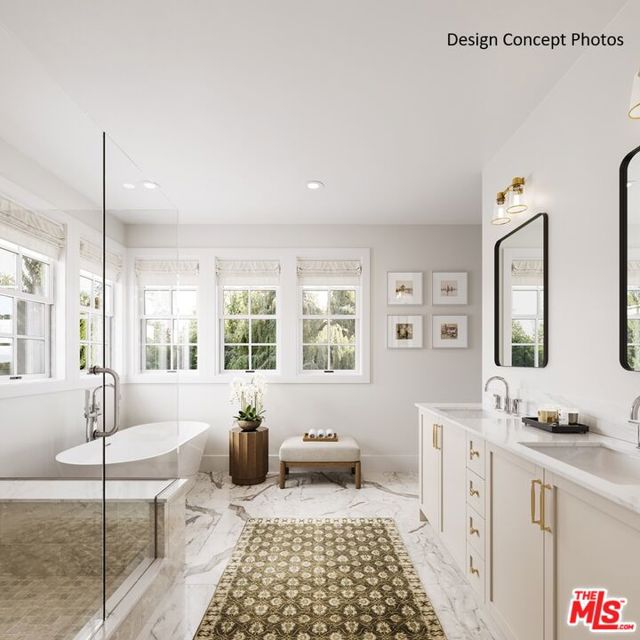 911 Yale Street, Santa Monica CA: https://media.crmls.org/mediaz/41b254dd-7711-4354-9804-06154b6ce1e4.jpg