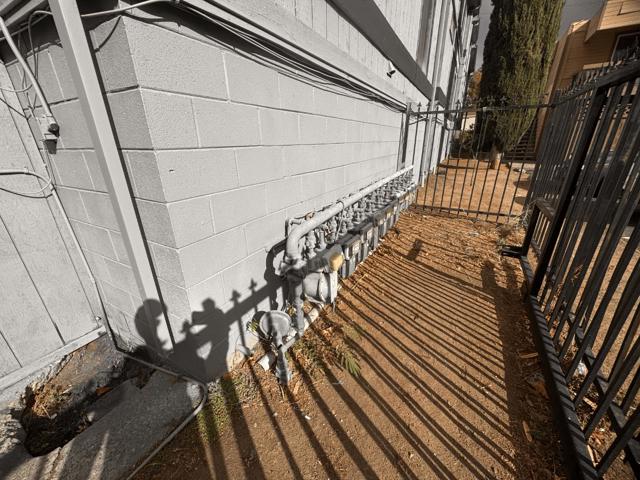 Image 2 of 10 For 2065 Riley Court