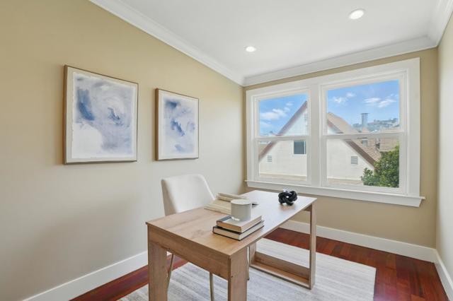 212 Sweeny Street, San Francisco CA: https://media.crmls.org/mediaz/41b2d107-caea-481c-bbc4-03ed53824c59.jpg