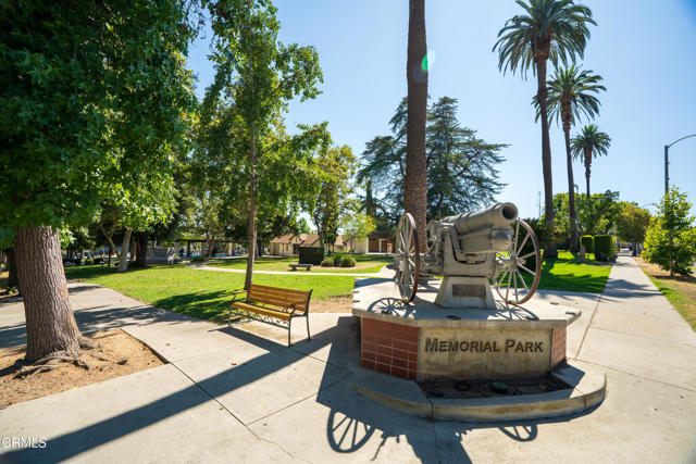 600 Woodland Drive, Sierra Madre CA: https://media.crmls.org/mediaz/41b2fa5c-806a-41cf-8585-ac24d254f14d.jpg