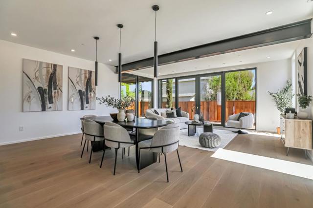 2160 Menalto Avenue, Menlo Park CA: https://media.crmls.org/mediaz/41b377a2-55a0-490f-998b-3568d41d36a1.jpg