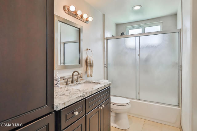 1878 Moore Street, Simi Valley CA: https://media.crmls.org/mediaz/41b3ffa2-7201-4862-bf52-4df27a490d81.jpg