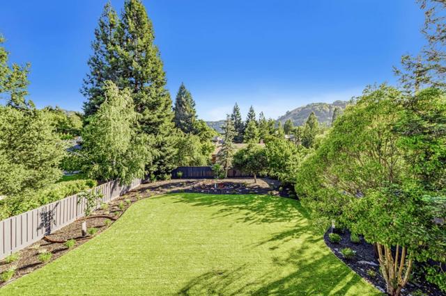 1066 Larch Avenue, Moraga CA: https://media.crmls.org/mediaz/41b57e5d-7e40-4680-8e20-16da694f16eb.jpg
