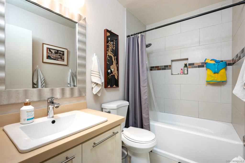4266 6th - photo 13