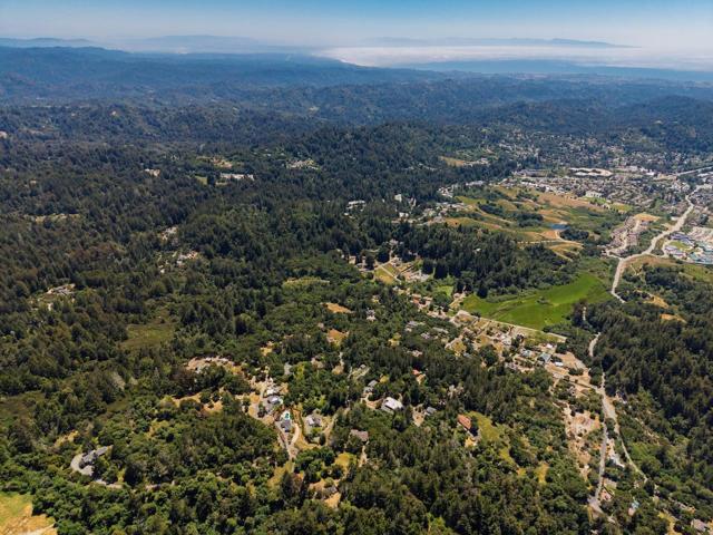 520 Sand Hill Road, Scotts Valley CA: https://media.crmls.org/mediaz/41b89ea5-26d0-4bc0-9c04-c917117f7734.jpg