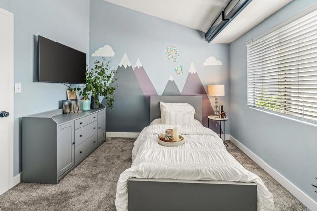 Detail Gallery Image 18 of 23 For 2240 Kings View Cir, Spring Valley,  CA 91977 - 2 Beds | 2/1 Baths