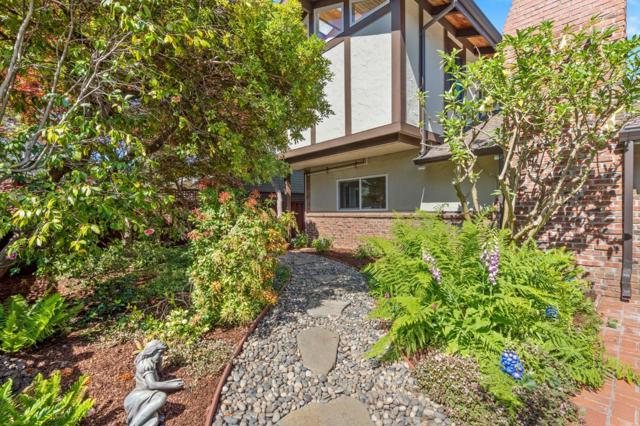 683 Georgia Avenue, Palo Alto CA: https://media.crmls.org/mediaz/41b932cd-8929-476d-9803-4fb0abafa9db.jpg