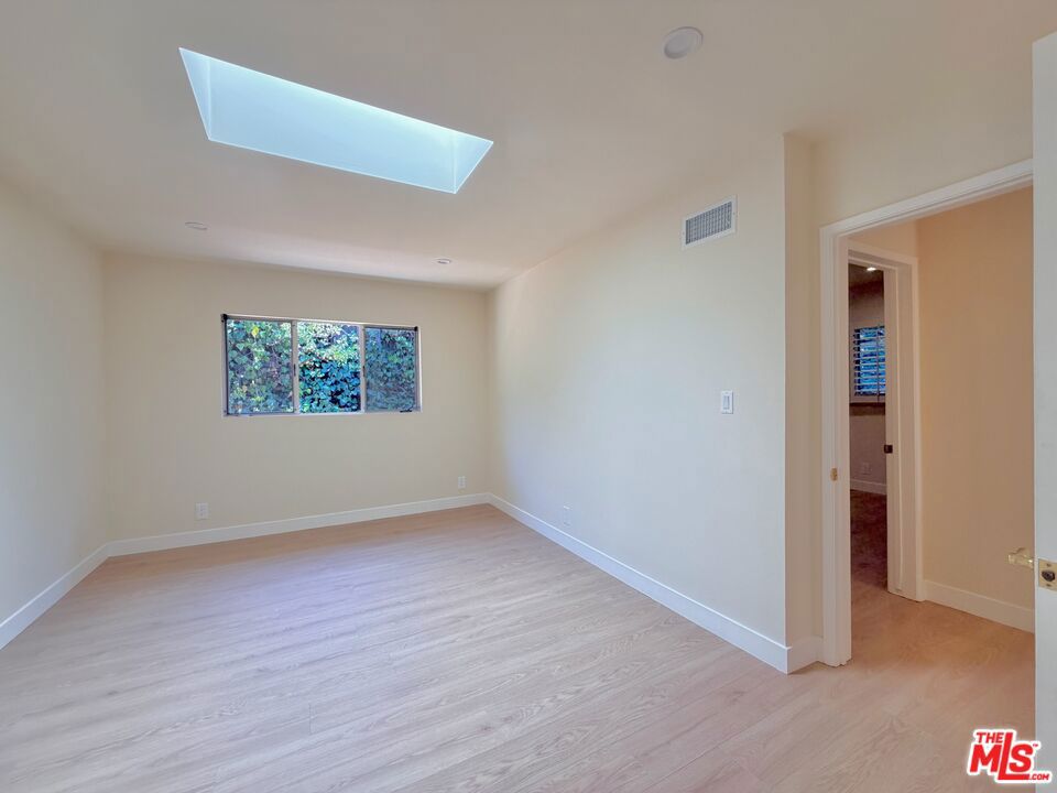 MLS #26855705 image #25