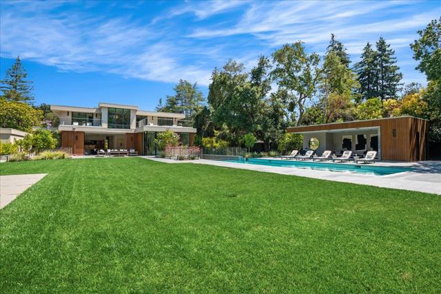 88 Tuscaloosa Avenue, Atherton CA: https://media.crmls.org/mediaz/41ba10b0-35ff-4e25-9f53-f37b7e8b295c.jpg